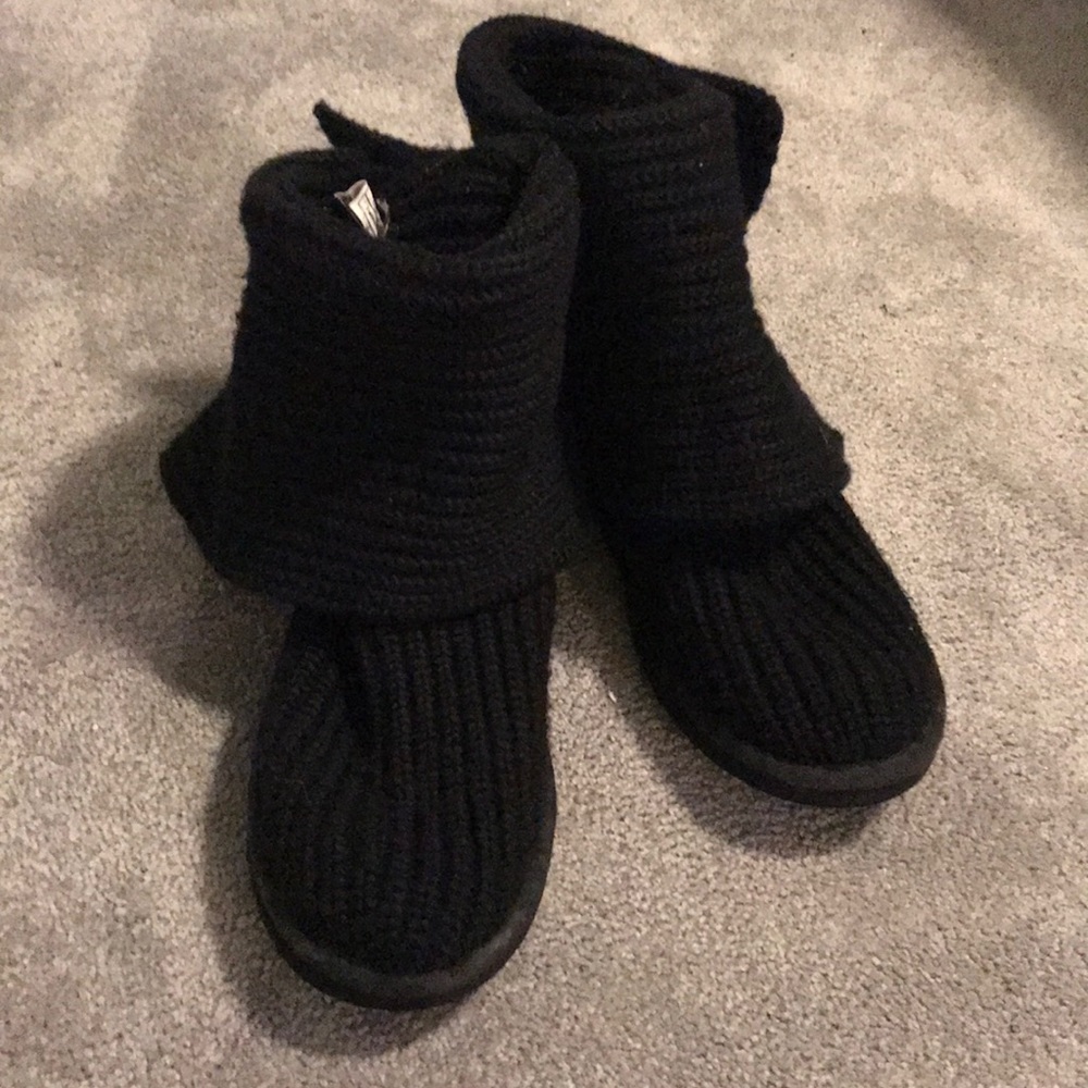Ugg knit boots